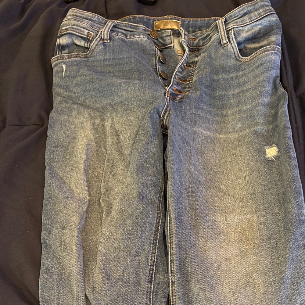 Kut from the Kloth Distressed Blue Cropped Jeans women’s